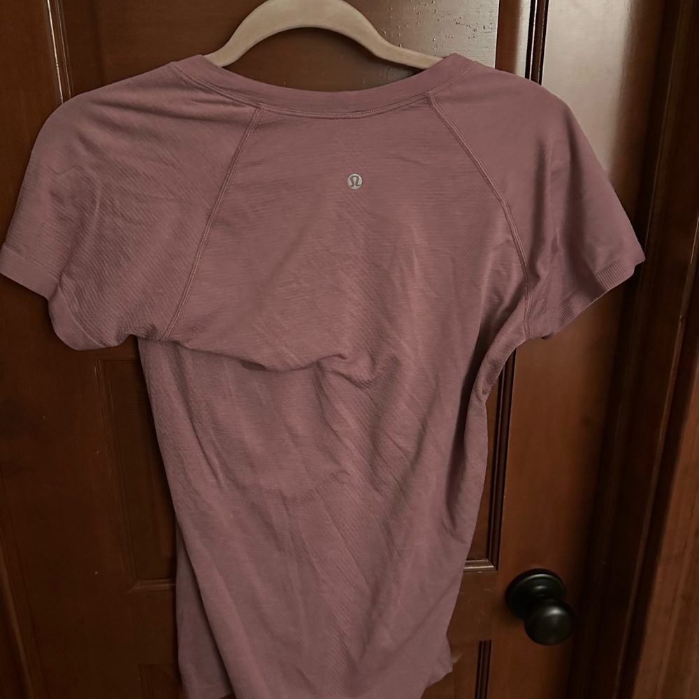 lululemon athletica swiftly tech